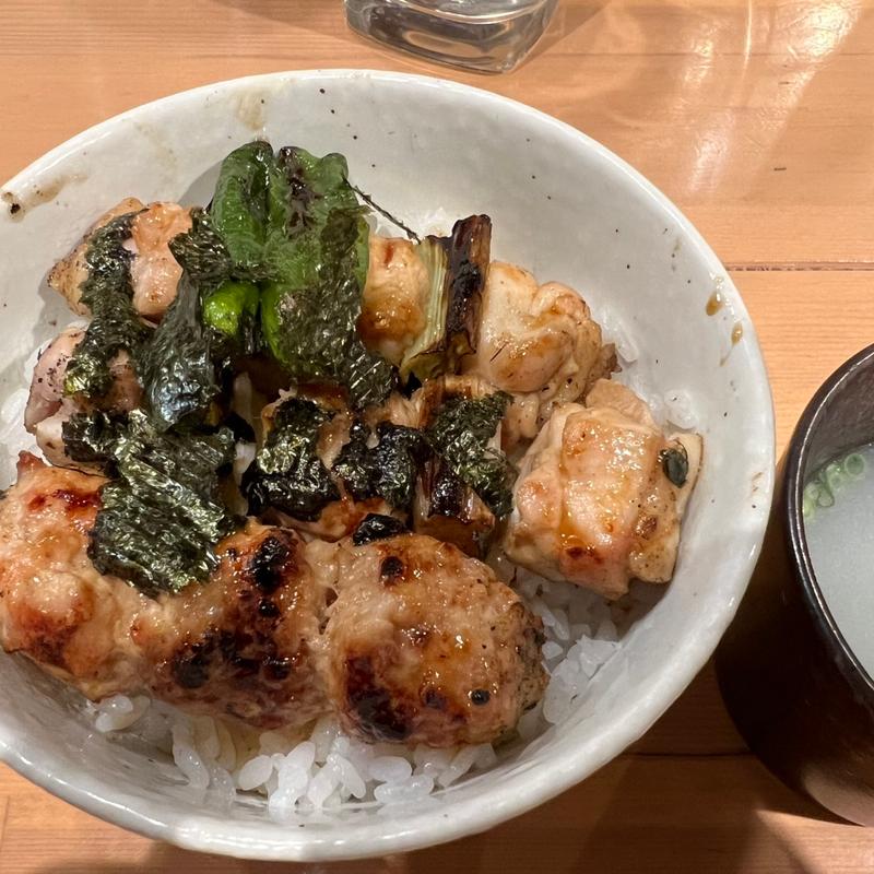 やきとり丼(鳥一伝承　焼鳥酒場ヤスモリ商店)
