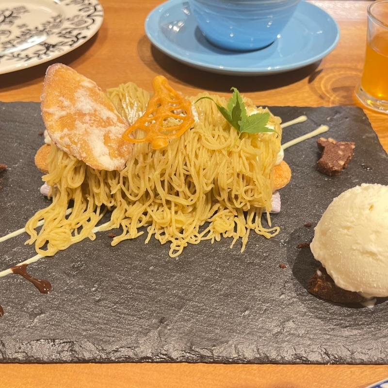 モンブラン(ティコラッテパティスリー香里園)