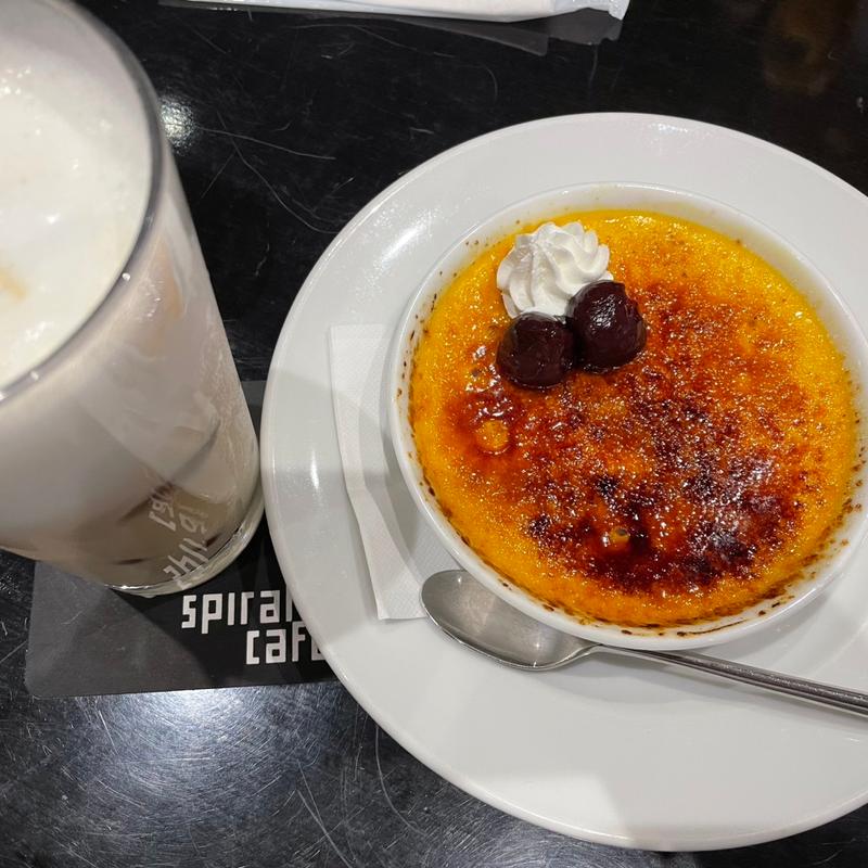 (スパイラルカフェ （Spiral Cafe）)