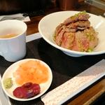 ステーキボウル