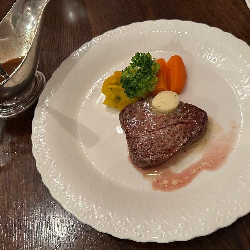 小さな洋食コース（牛フィレステーキ）(グリル満天星 麻布十番 本店 （グリルマンテンボシ アザブジュウバン）)