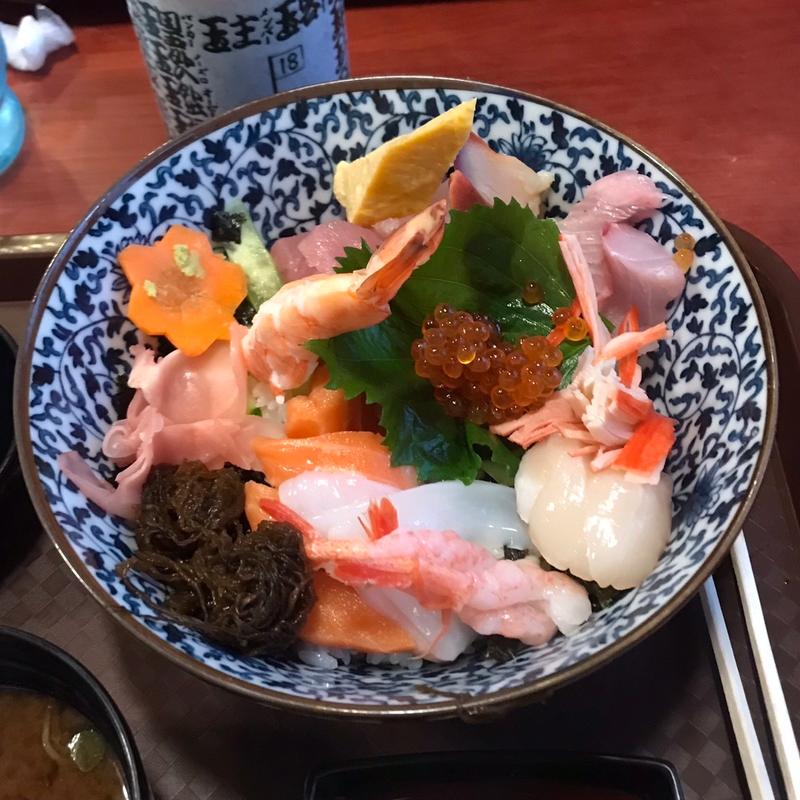海鮮丼(一番寿司 )