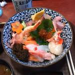 海鮮丼