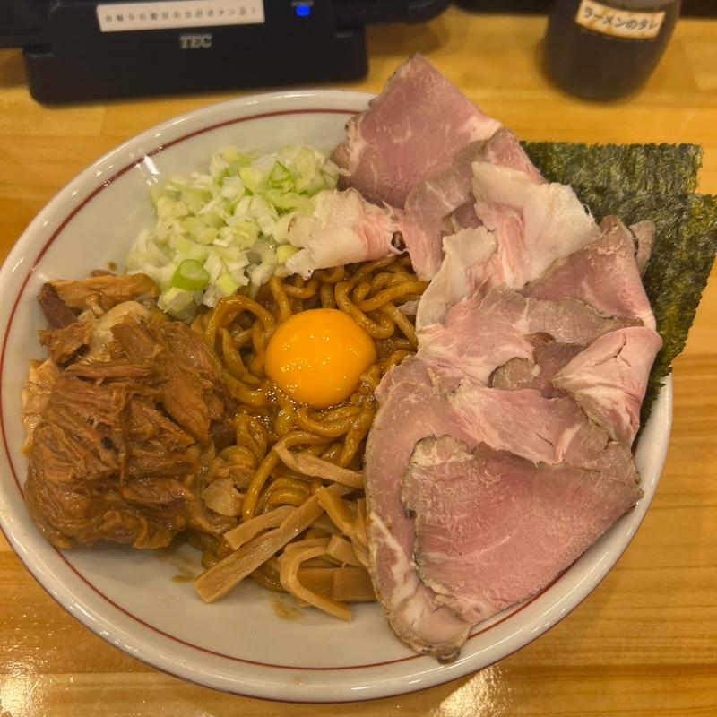 (革命飯店 世界のチェ・タケダ)