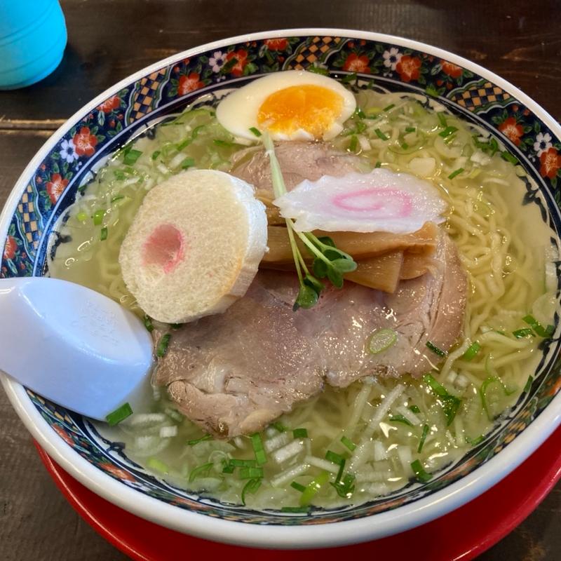 味彩塩拉麺(麺厨房あじさい　本店)