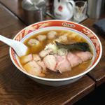 チャーシューワンタン麺(支那ソバ　かづ屋　目黒店（本店）)