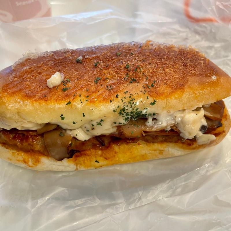 トリュフ香るハンバーグのパニーニ(北のぱん焼小屋)