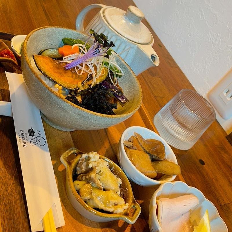 カレー出汁茶漬け(御料理屋＆茶房 BENZIEE (ベンジー))