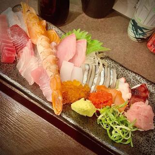 お刺身定食デラックス(魚処おぎた)
