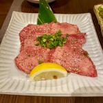 牛タン(炭火和牛一頭焼肉 錦)