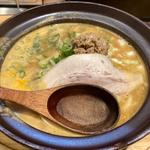 土鍋味噌豚骨　あっさり
