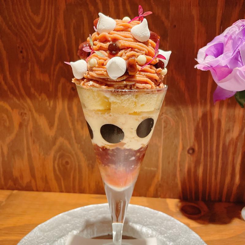 栗山さんのYOASOBI(夜パフェ専門店 パフェテリア パル心斎橋)