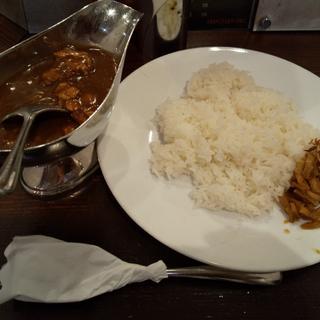 欧風カレー(カリカル 新橋本店)