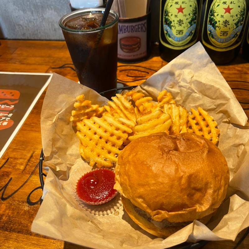 (Warren’s Place 2.1 Burgers & Beer)