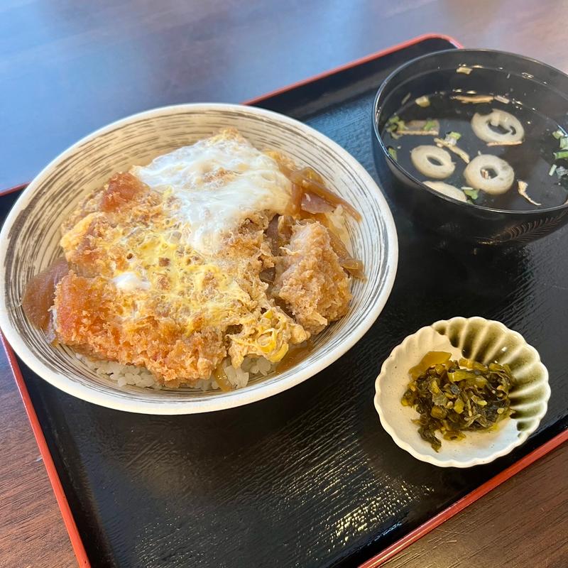 もち豚カツ丼(二八蕎麦 和み 花そば専門店)