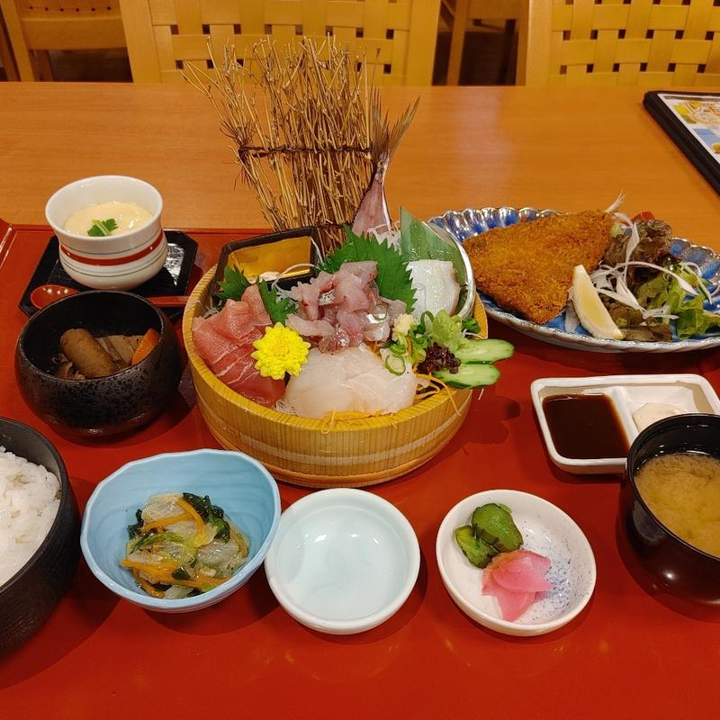 アソビューのセット御膳(万葉の湯)