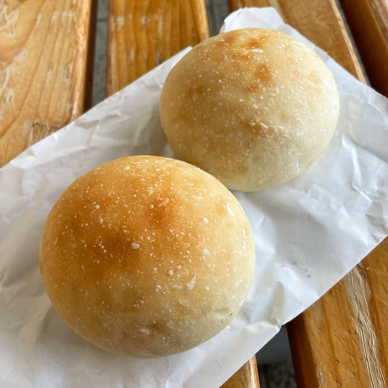 白いまるパン(墨繪（すみのえ） 豪徳寺店)