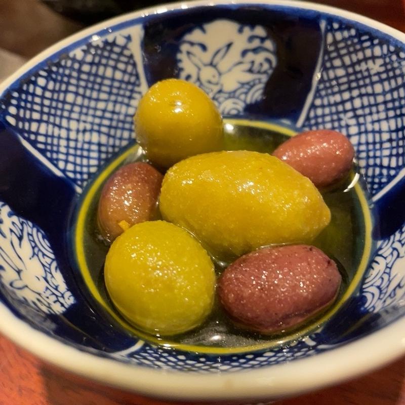 オリーブ(ワインとごはん iwasaki)