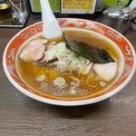 ワンタン麺(支那ソバ　かづ屋　目黒店（本店）)