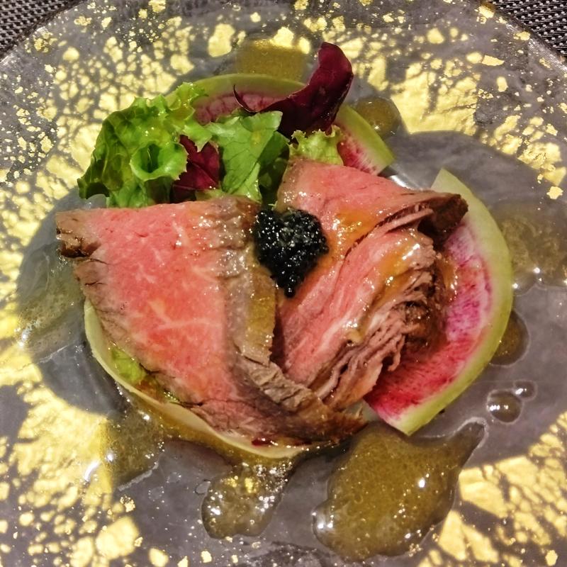 和牛のローストビーフサラダ(鉄板焼き 雪月)