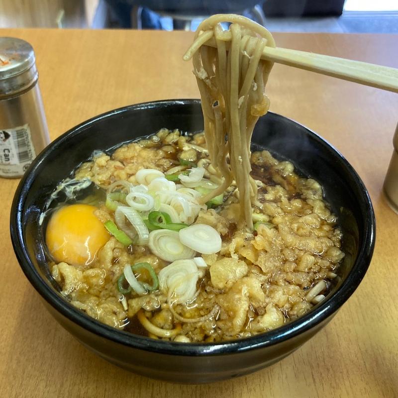 たぬきそば+卵(立喰生そば 長寿庵 )