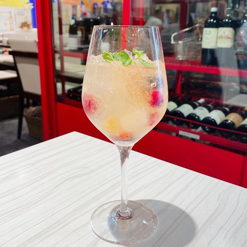 俺のサングリア　白(俺のフレンチ 梅田 )