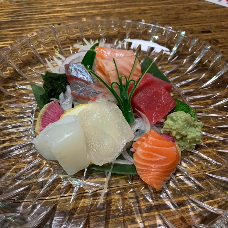 刺身盛り合わせ(美遊膳 くし屋敷 （びゆうぜん くしやしき）)