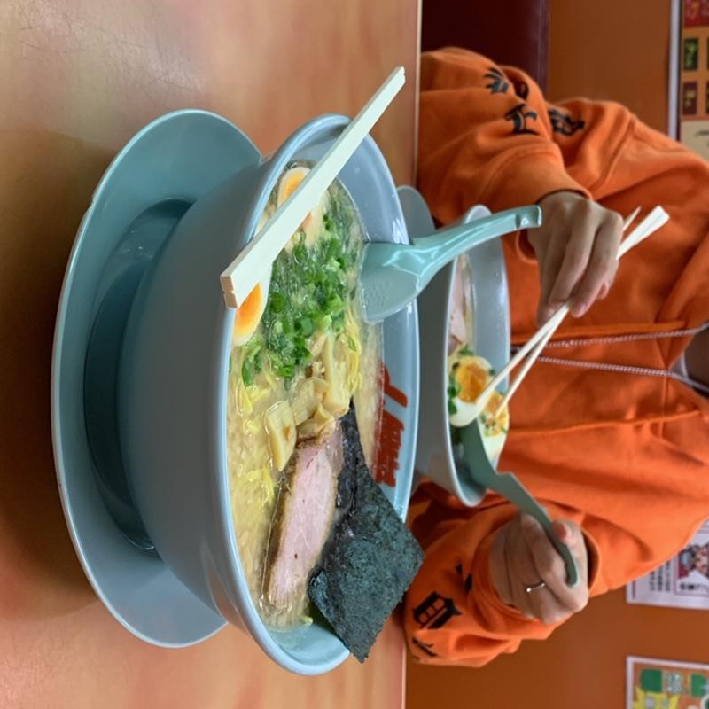 プレミアム塩豚骨(ラーメン山岡家 君津店)