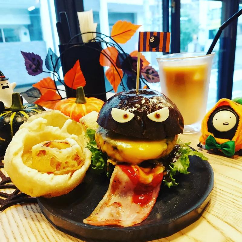 ダークネスバーガー(kroome coffee(クロメコーヒー))