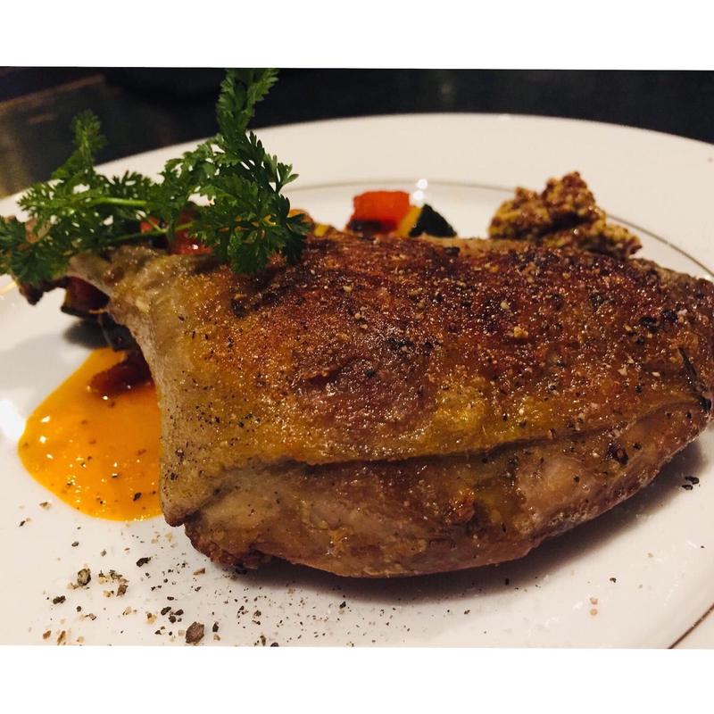 鶏もも肉のコンフィ(B・B13BAR （ビー・ビー サーティーン バー）)