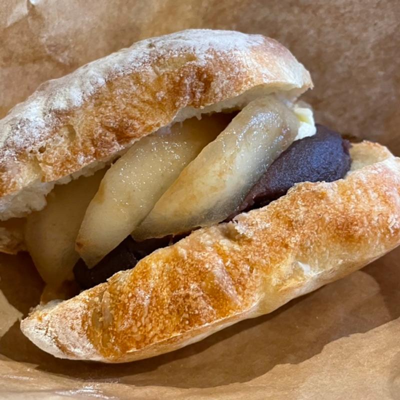 洋梨あんチャバタ(菓子屋 のな)