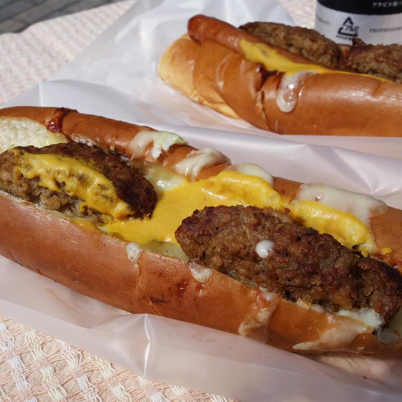 チーズハンバーグ(大濠公園 ホットドッグスタンド)