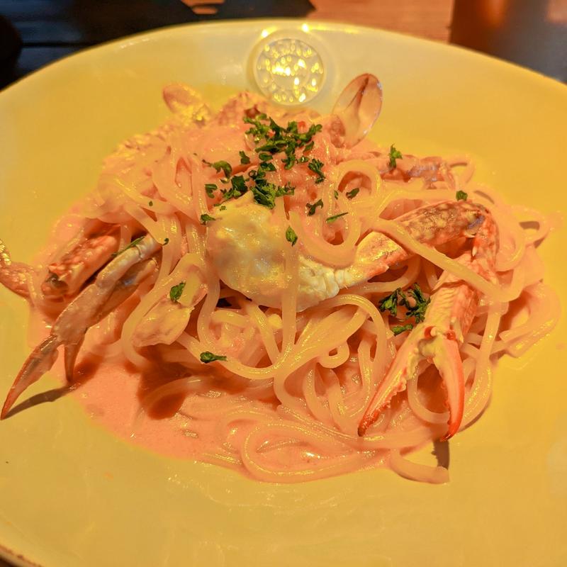 渡り蟹のトマトクリーム(Italian Kitchen VANSAN 高槻店)