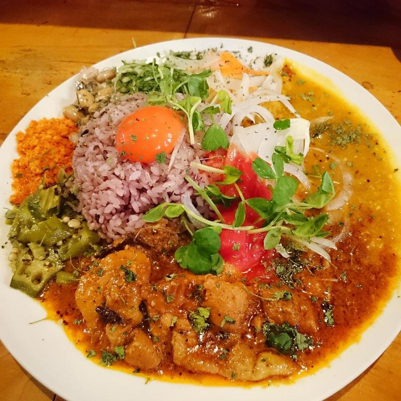 チキンカレー(虹の仏 )