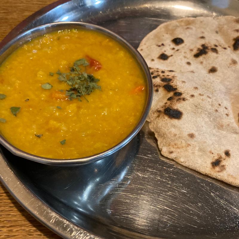モーニング　カレー&チャパティ　チャイ付き(カレー料理店ヒンホイ)