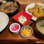 ハーフ＆ハーフ定食