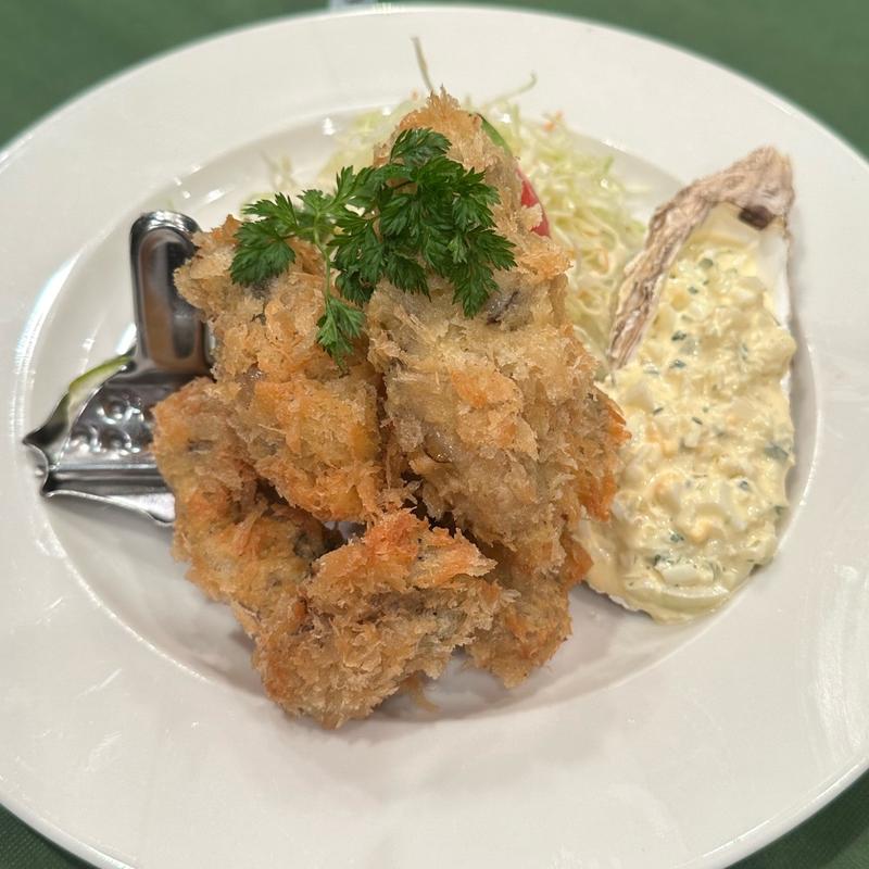 三陸の牡蠣フライ(築地 蜂の子)