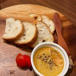 鶏レバーパテバゲット添え