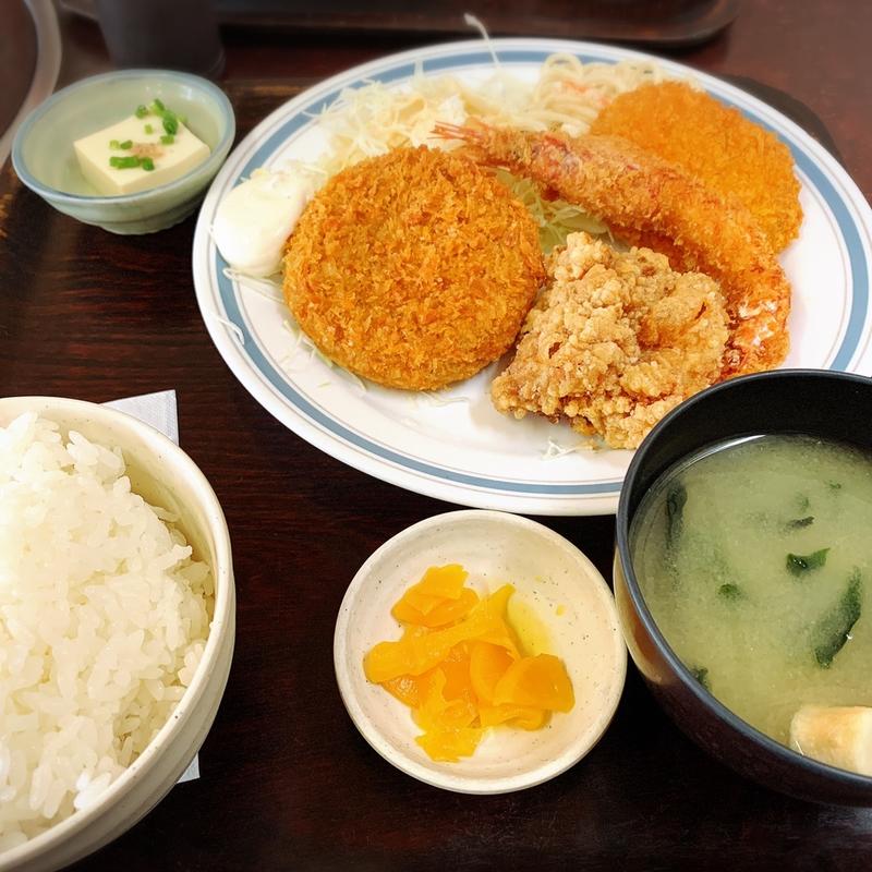 ミックスフライ定食(一膳や)