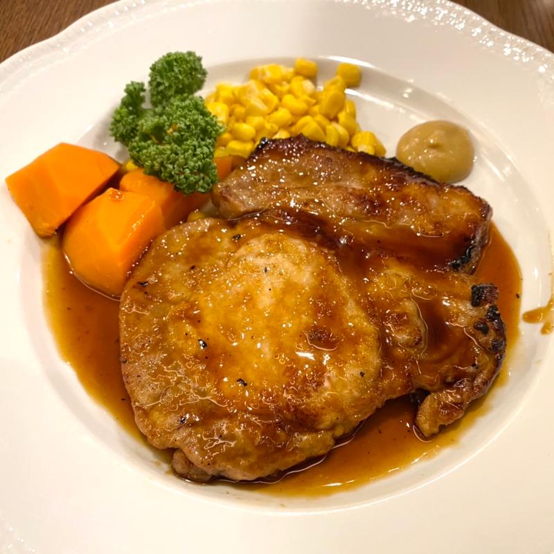 国産豚ポークロースステーキ(ロイヤルホスト帝塚山店)