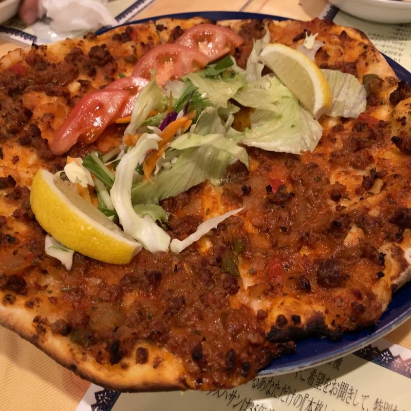 ラフマージユン(トルコ料理ボスボラス ハサン 市ケ谷)