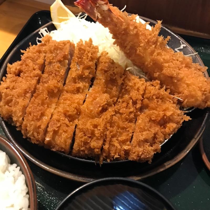 エビ　もち豚上ロース定食(とんかつ こころ )