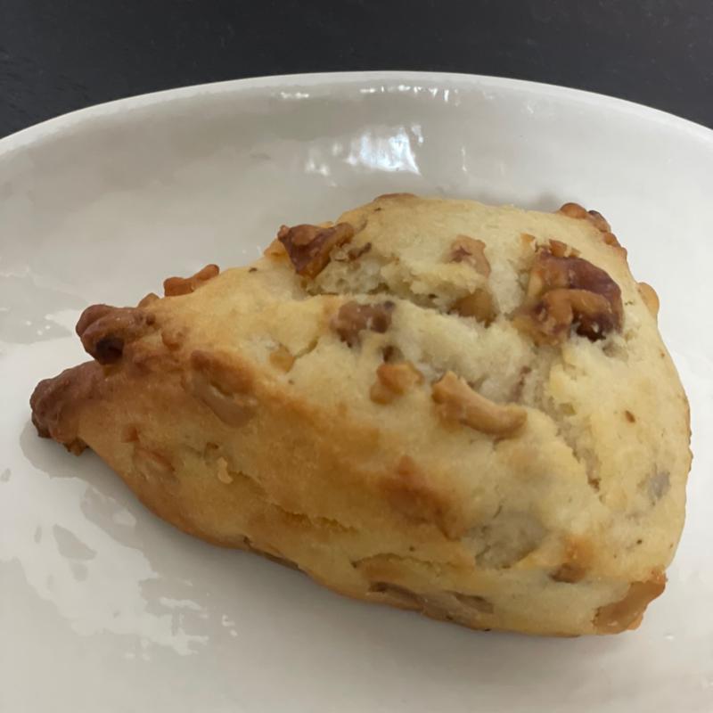 スコーン(くるみ)(Organic Garden 茅ヶ崎)