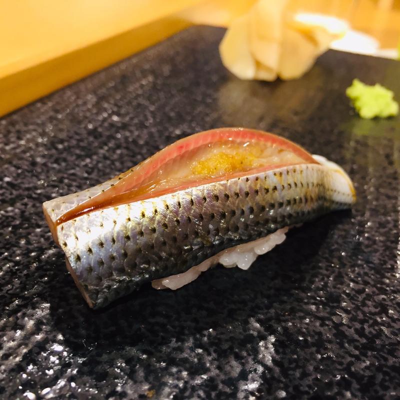 天草産小肌の握り(鮨一)