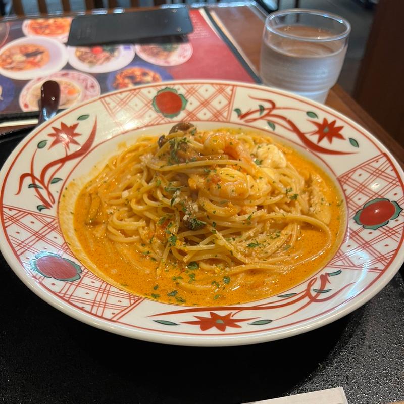 たっぷり海老とモッツァレラチーズのトマトクリーム(洋麺屋五右衛門 メルサ栄店)