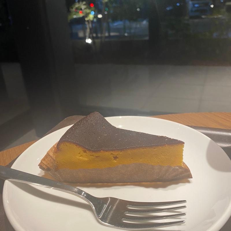 パンプキンのバスクチーズケーキ(スターバックスコーヒー 京都亀岡店)
