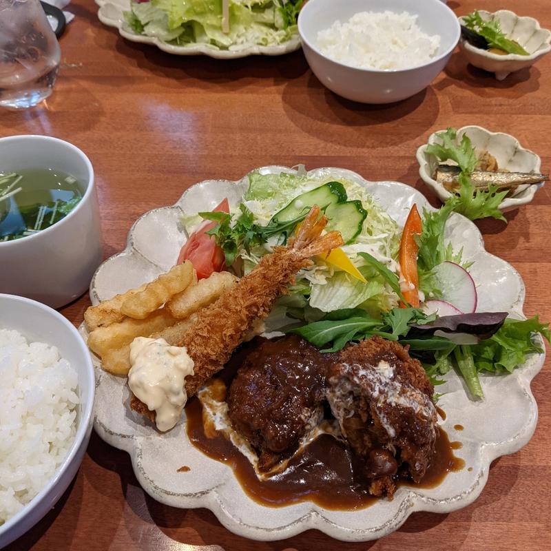 ミックスフライ(イタリアングリル芹)