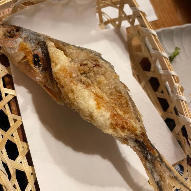 グルクン唐揚げ(居酒屋 華那 )