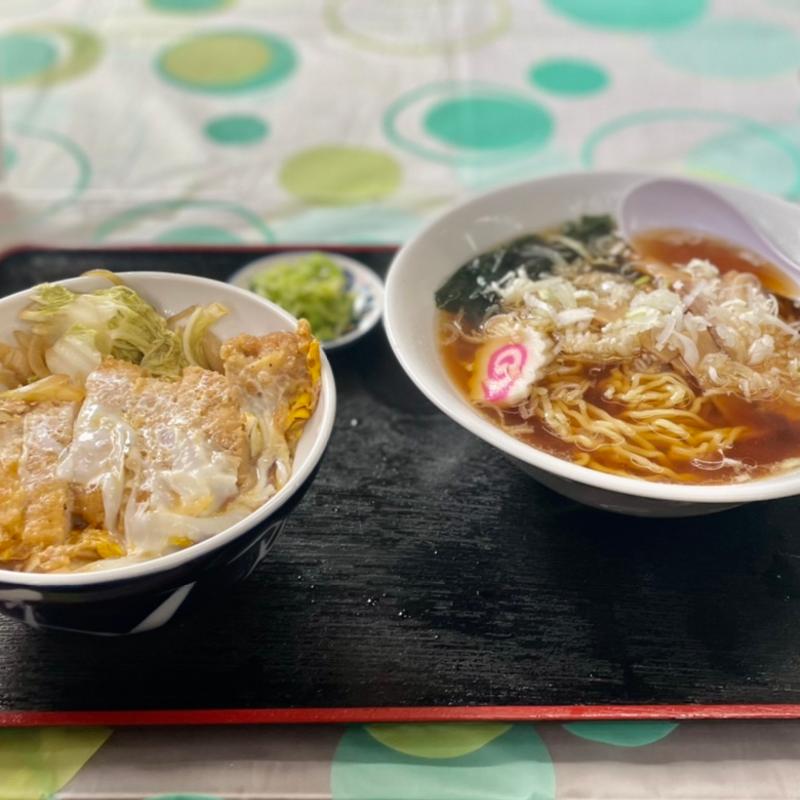 半カツ丼ラーメンセット(さなだ食堂 )