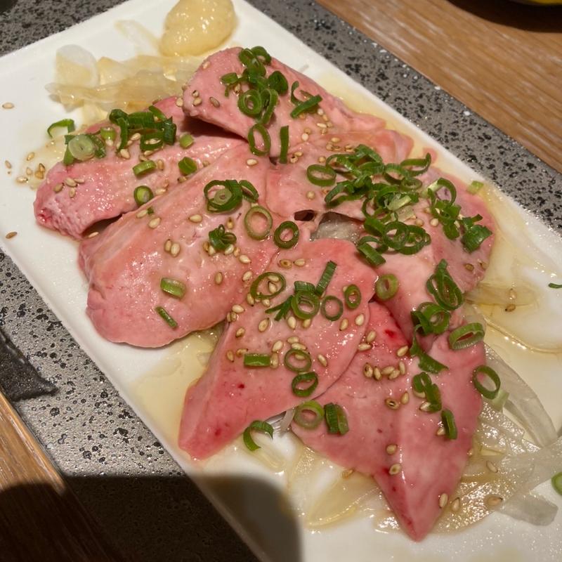 エイ肝刺し(めし&日本酒 汐谷)